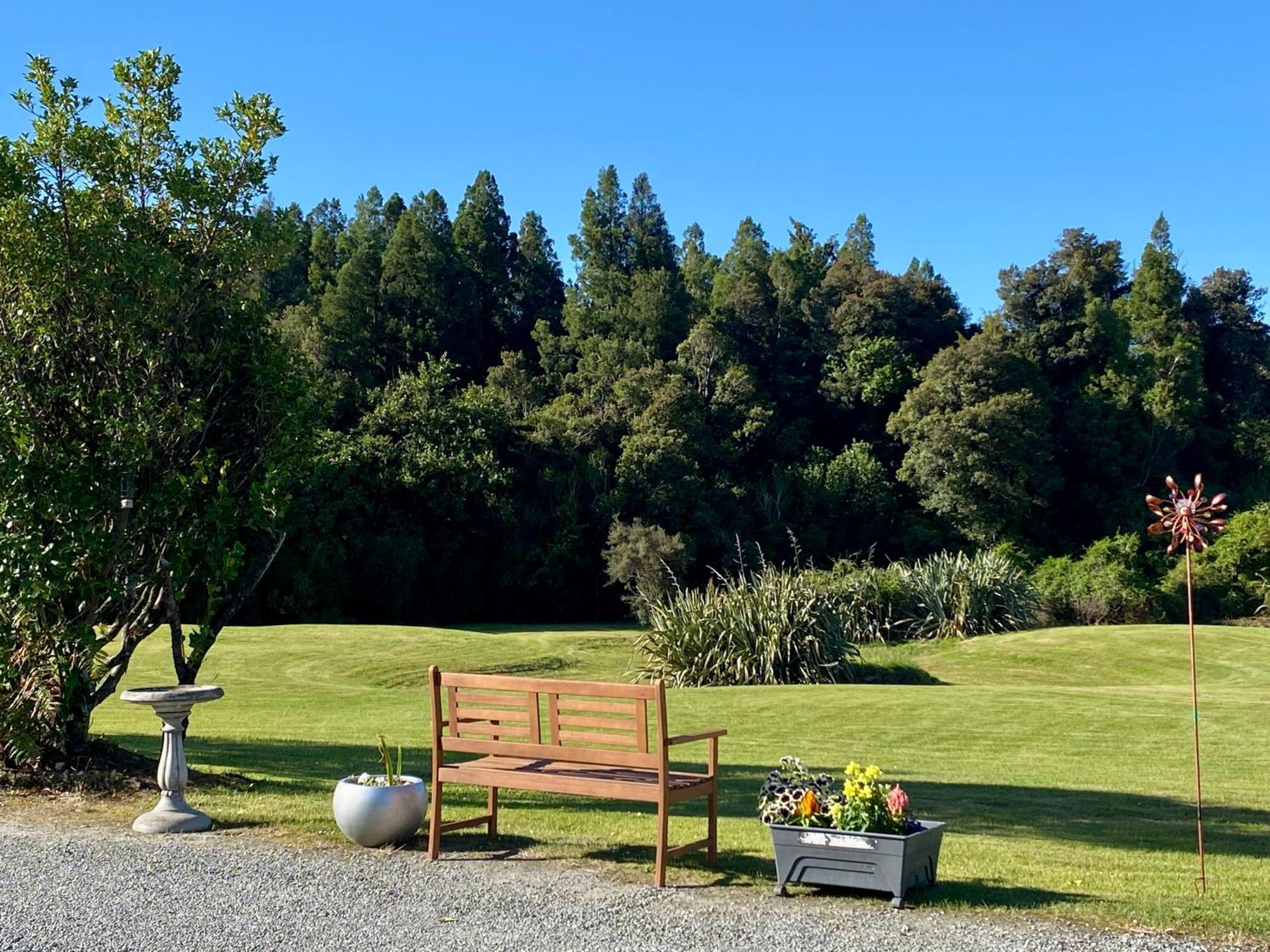 Heritage Park Lodge Haast Exterior foto